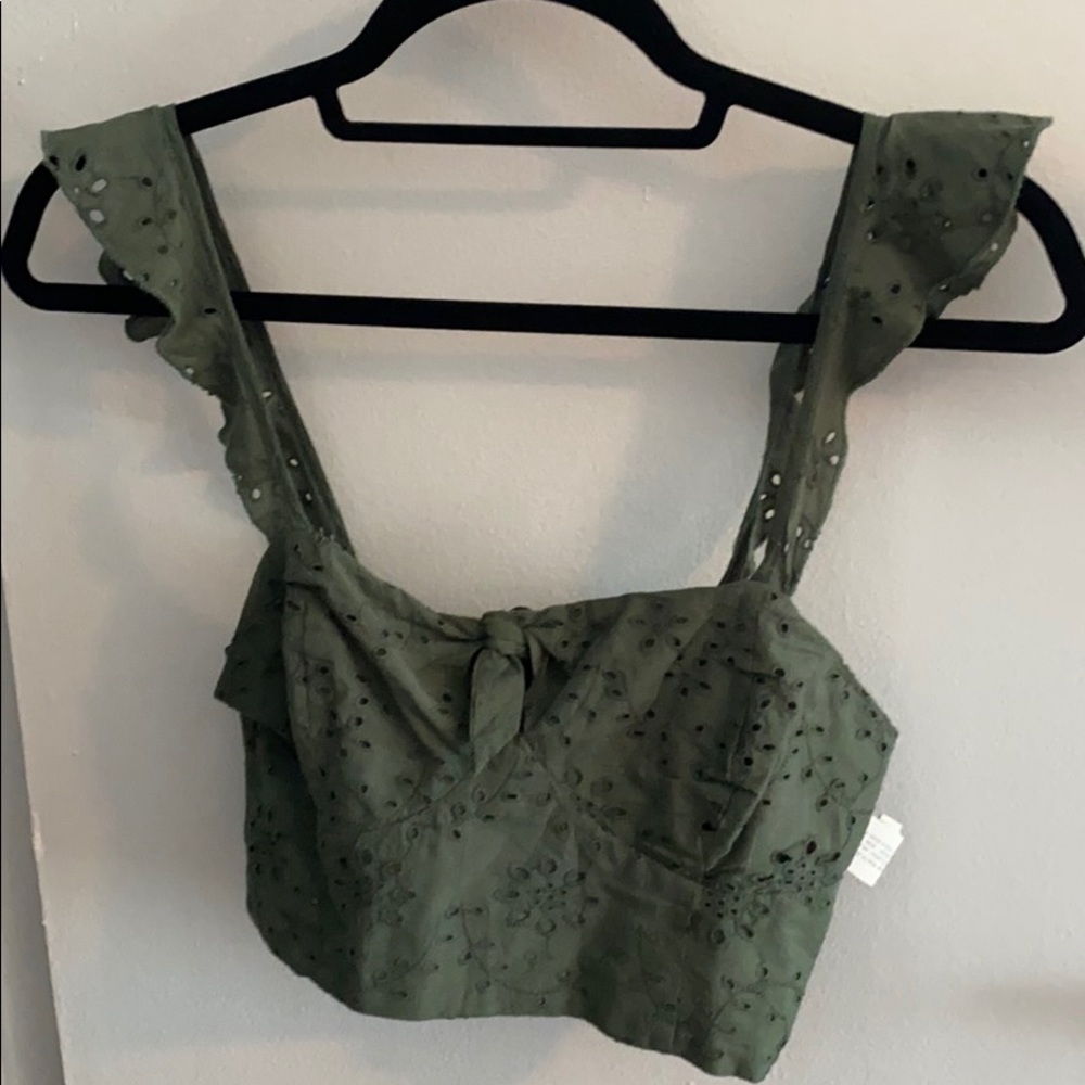 Crop top